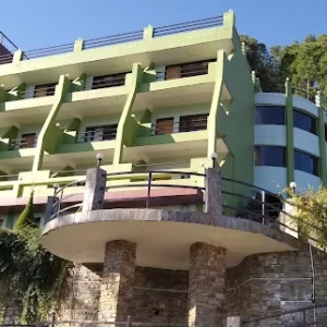 Sunita Himalayan Paradise Kausani