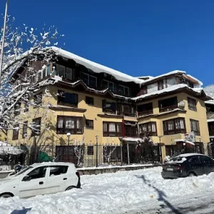Hotel Fifth Season Pahalgam