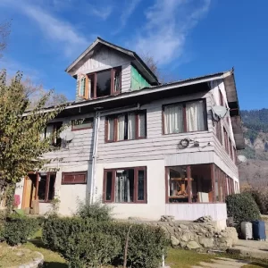 Hotel White House Pahalgam