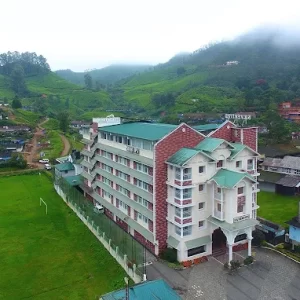The Silvertips, Munnar