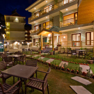 Hotel Avishi Greens, Manali