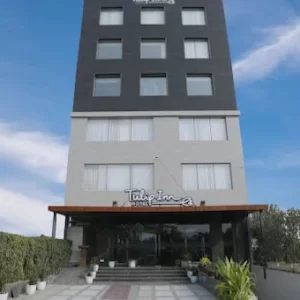 HOTEL TULIP INN ZIRAKPUR