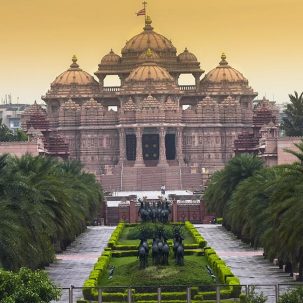 Akshardham-Temple-min